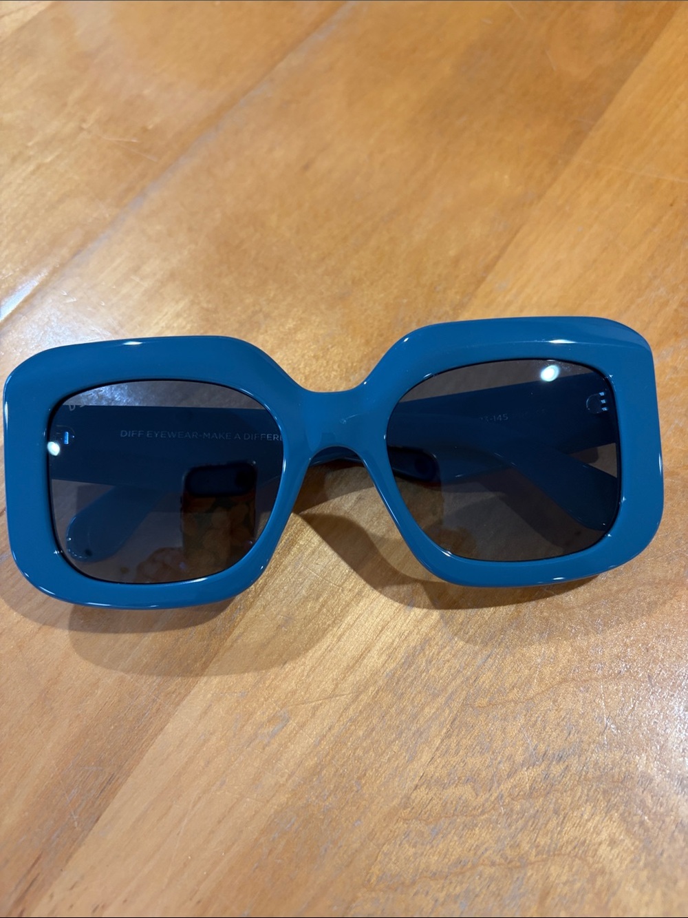 DIFF Giada Oversized Square Sunglasses in Teal